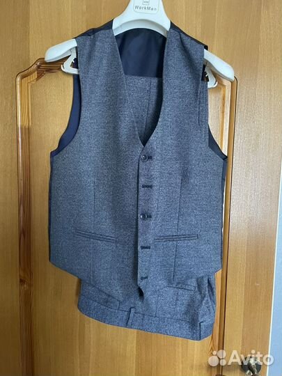 Костюм мужской