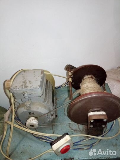 Электрическая прялка для шерсти