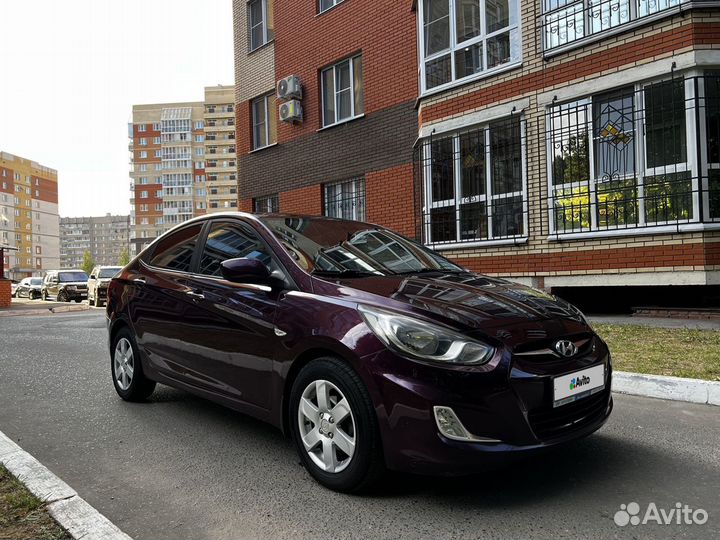 Hyundai Solaris 1.4 AT, 2011, 167 000 км