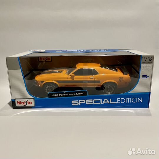 Модель автомобиля 1970 Ford Mustang Mach1 1:18