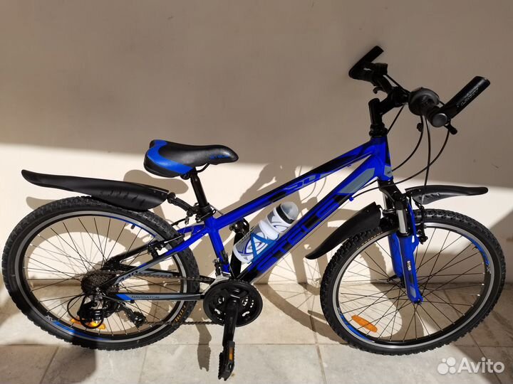 Два спортивных велосипеда stels navigator2.0sport