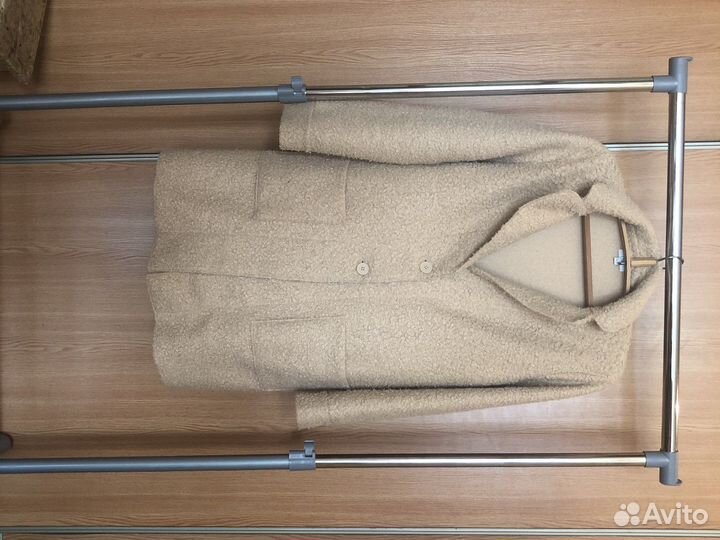 Пальто демисезонное