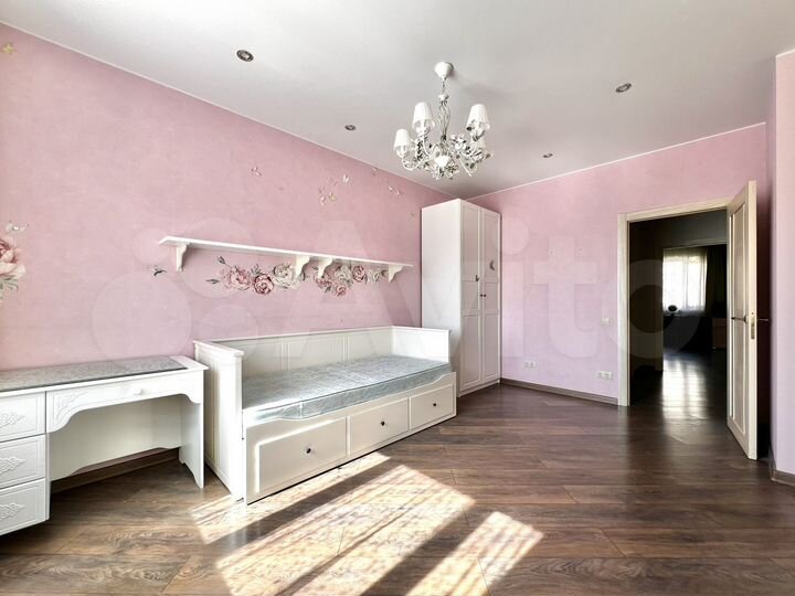 3-к. квартира, 77,5 м², 10/16 эт.