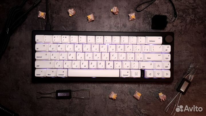 Тихая кастомная клавиатура GMK67