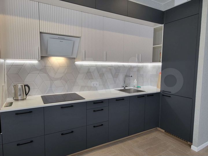 2-к. квартира, 63 м², 1/4 эт.