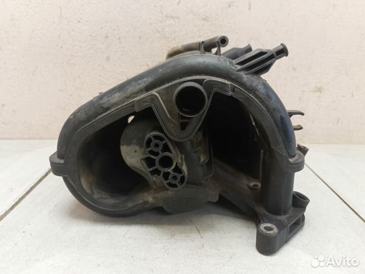 Впускной коллектор Шкода