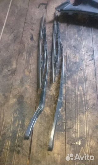 Поводок стеклоочистителя Saab 9-3 2 2005