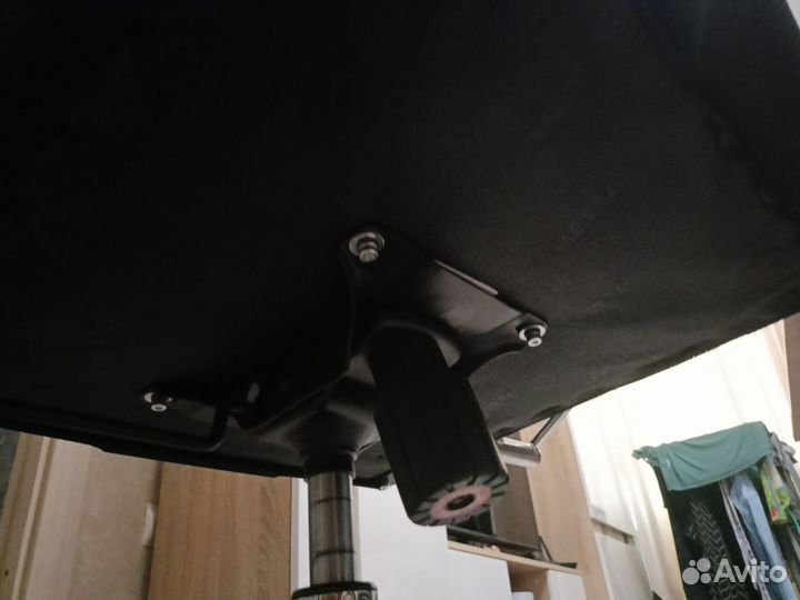 Компьютерное кресло