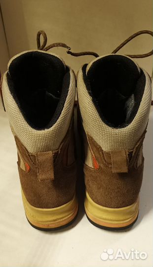 Ботинки горные женские LA sportiva