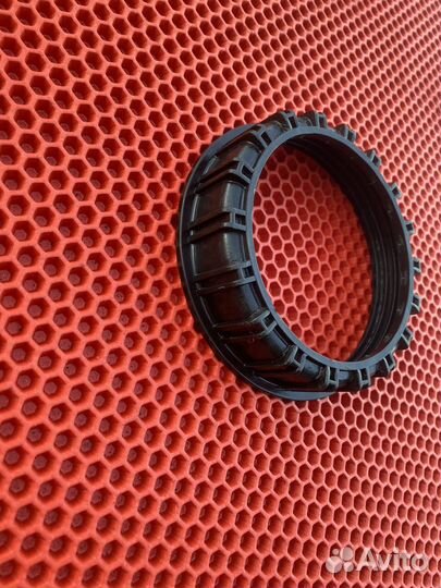 Гайка колбы бензобака Mitsubishi Carisma