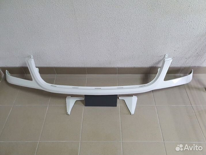 Нижняя часть решетки Mercedes Sprinter W906