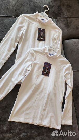 Водолазки новые 140 р