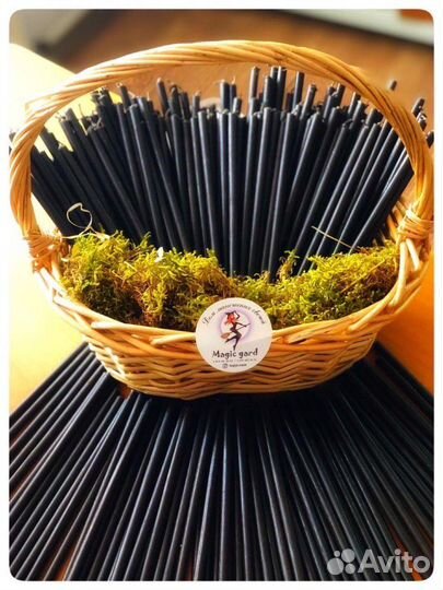 Чёрные восковые свечи