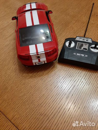 Машина на радиоуправлении