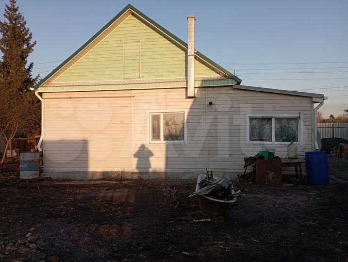 Дом 64 м² на участке 10 сот.