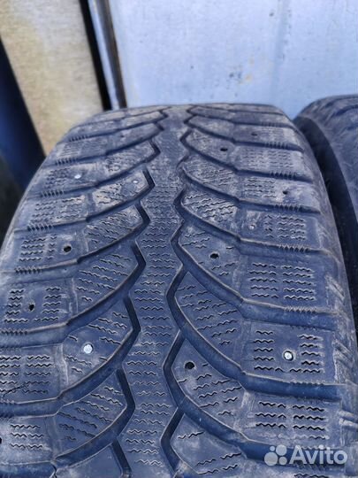 Bridgestone Blizzak Spike-01 205/55 R16 91T