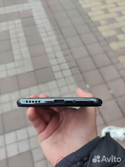 Xiaomi POCO F3, 6/128 ГБ