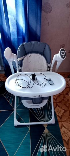 Стульчик для кормления carello
