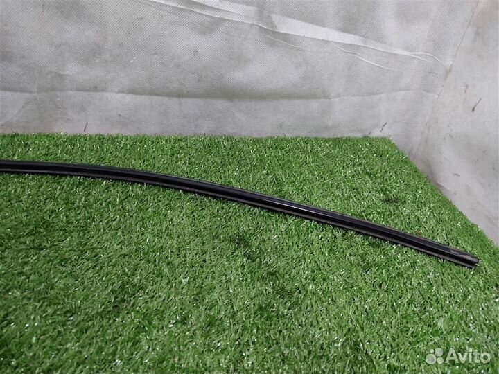 Молдинг лобового стекла Mitsubishi Lancer 10 2010