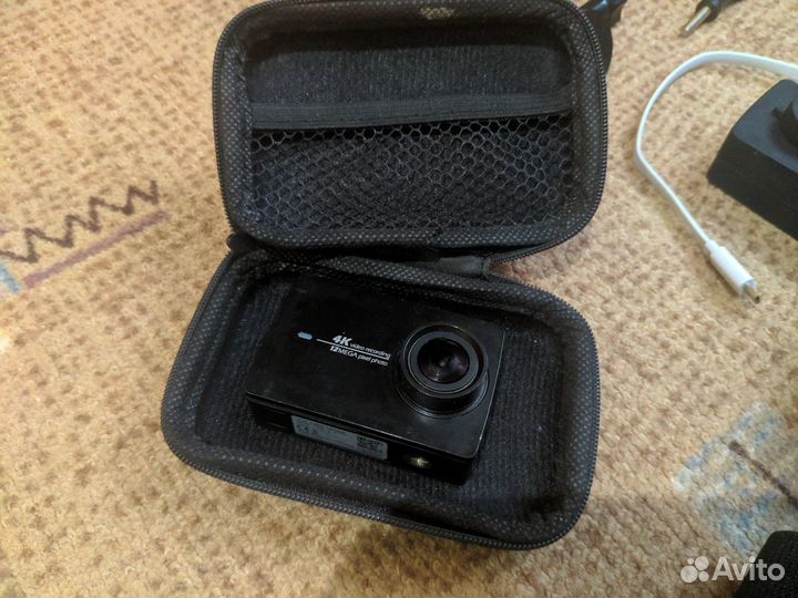 Экшен камера yi 4k