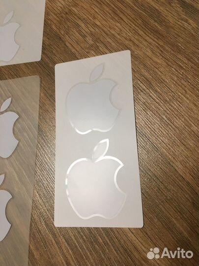 Оригинальные наклейки Apple