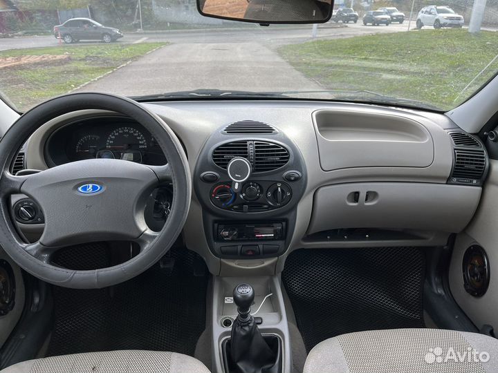 LADA Kalina 1.6 МТ, 2010, 118 000 км