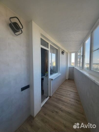 Остекление балкона пластиковыми окнами