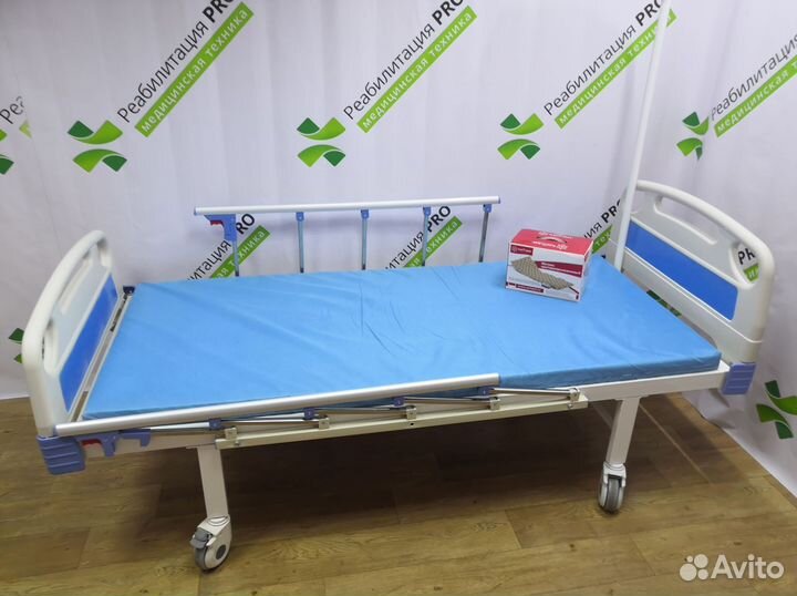 Медицинская кровать с механизмом