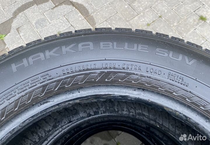 Nokian Tyres Hakka Blue SUV 225/65 R17 106H