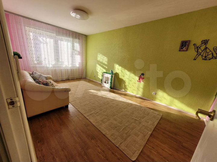 2-к. квартира, 57 м², 1/5 эт.