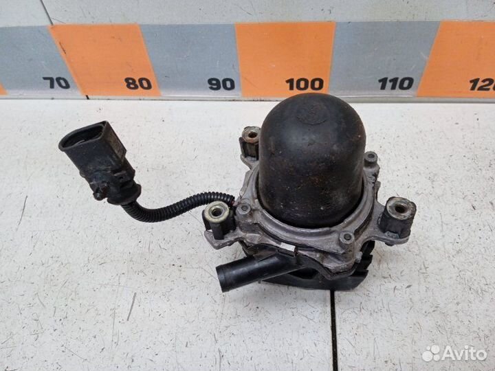 Насос воздушный правый Porsche Cayenne 9PA 4.5