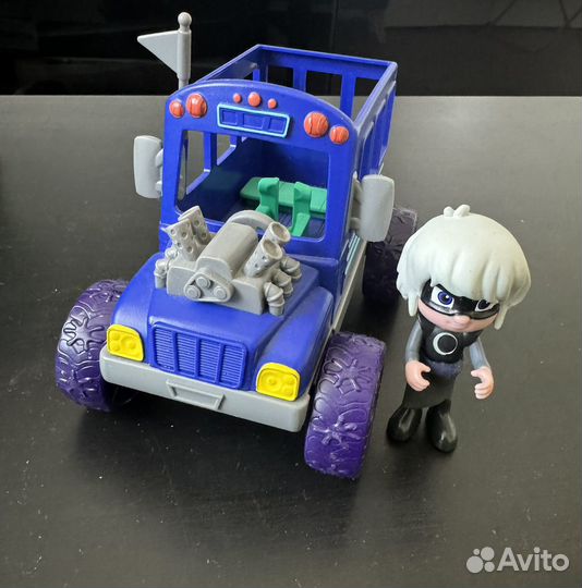 Герои в масках