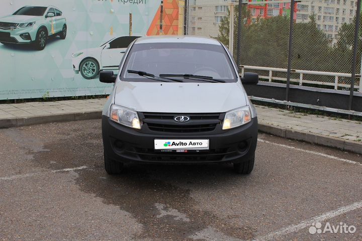 LADA Granta 1.6 МТ, 2013, 124 682 км