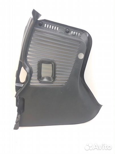 Накладка моторного отсека левая Mercedes-Benz Glc