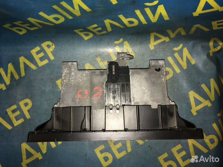 Рамка центральной консоли BMW E65