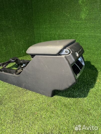 Подлокотник range rover 3 l322