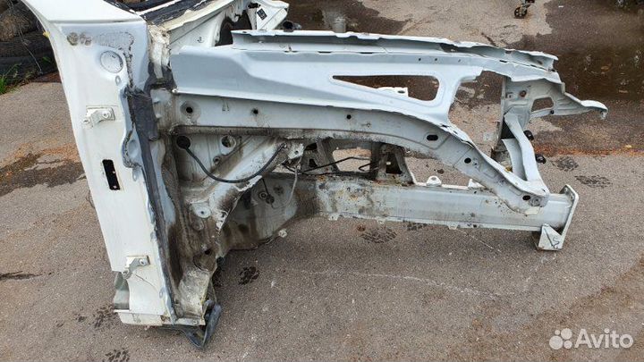 Лонжерон передний правый Porsche Cayenne 958 2011