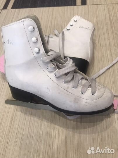 Коньки фигурные