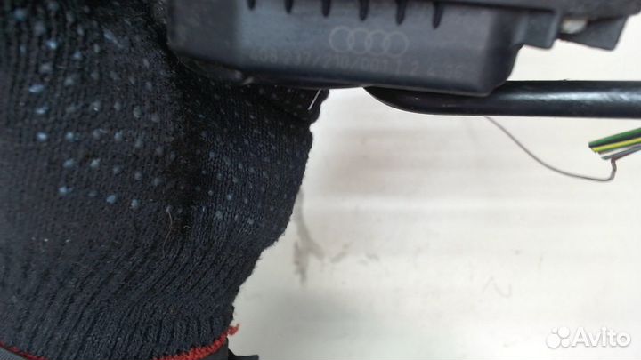 Заслонка дроссельная Audi A4 (B5), 1996