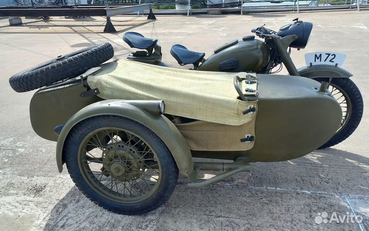 Мотоцикл М72 тяжелый с коляской