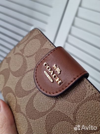 Кошелёк Coach