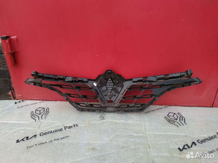 Решётка радиатора Renault Kaptur Оригинал