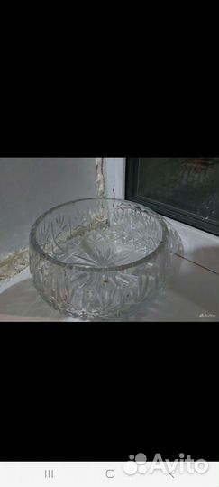Хрустальная конфетница