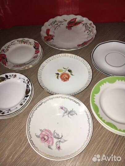Сухарница, пирожковые тарелки. Винтаж