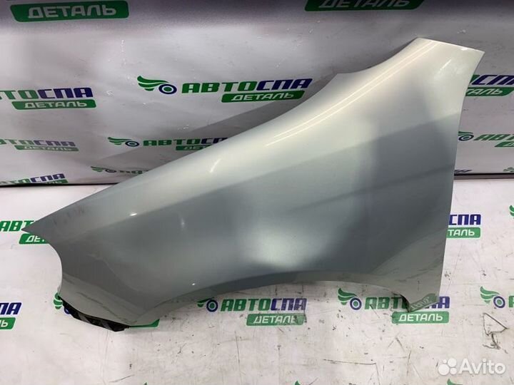 Крыло переднее левое Volkswagen Golf cayc 2010