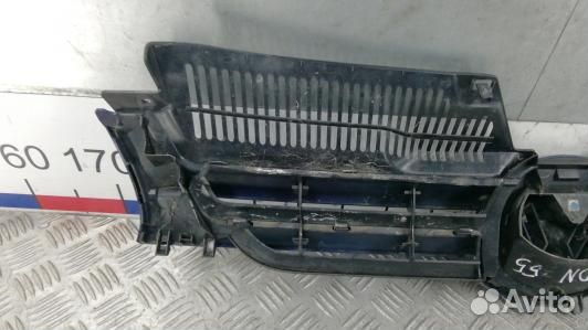 Решетка радиатора volkswagen golf 5 (ODN55QF01)