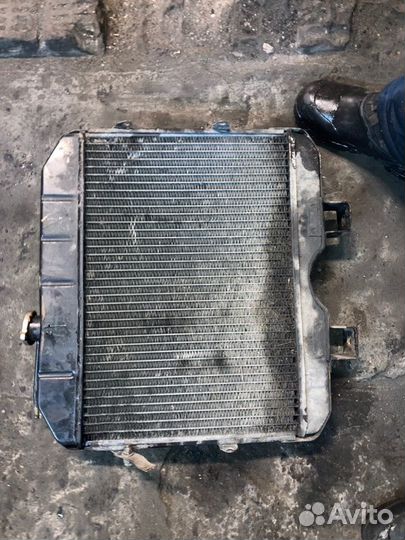Радиатор охлаждения двигателя УАЗ Патриот 3163