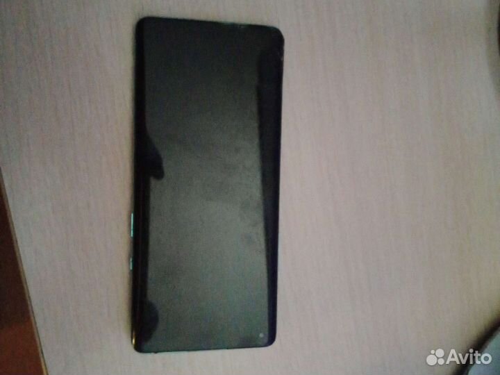 Телефон OnePlus 8 pro