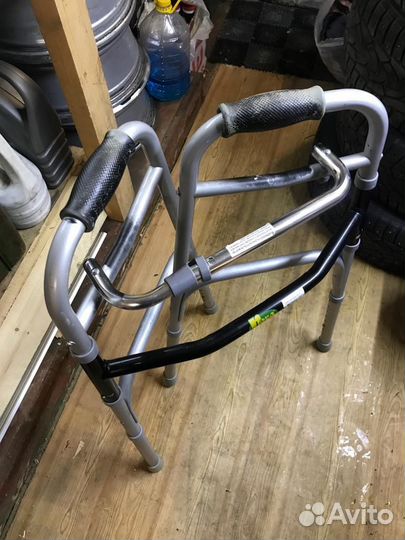 Ходунки для взрослых