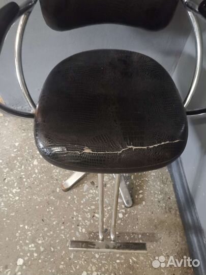 Парикмахерский стул